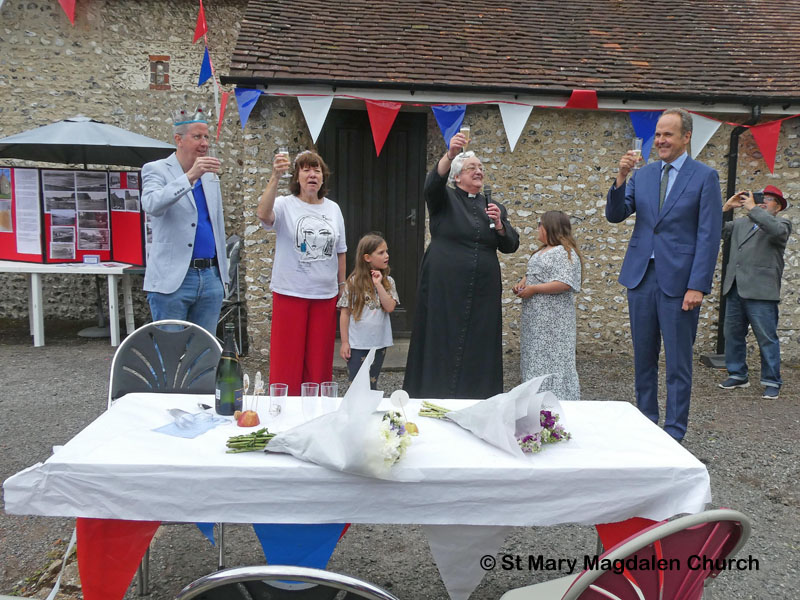 Lord Lieutenant Toast the Queen