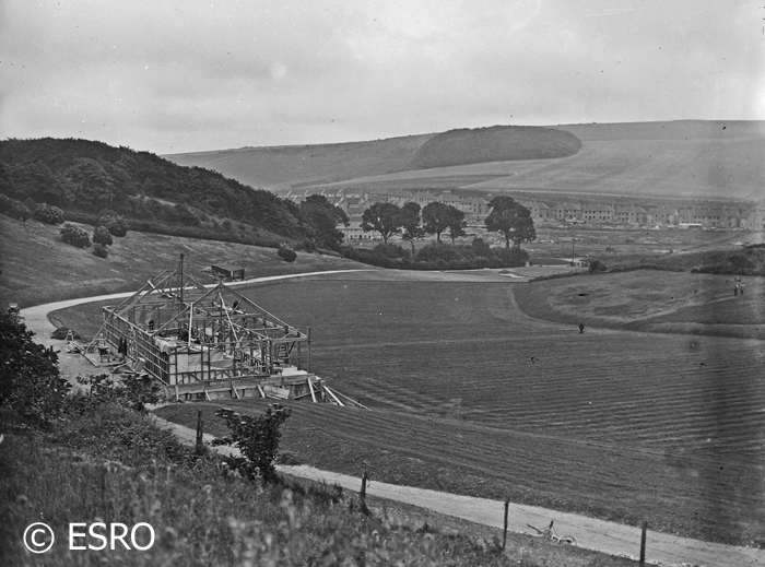 1928-06-20_Wild Park Pavilion under Construction