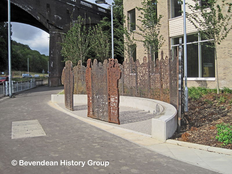 Sculpture in front on One Moulsecoomb Way