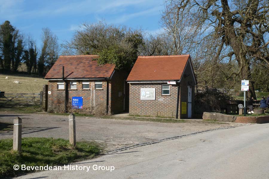 Toilet & Disabled Toilet in Stanmer Village