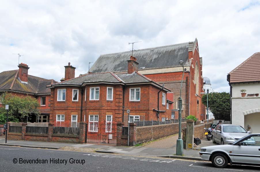 Former St Thomas Church Vicarage. 2011-05-14_DSC_4149