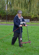 Putting the measuring probes into the ground