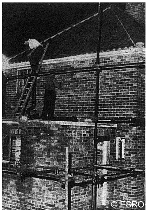 1949-10-17 Two houses built in 20 weeks